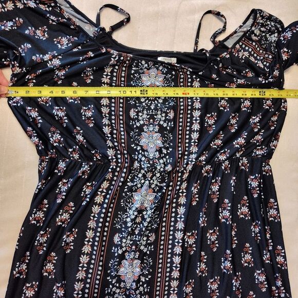 MAURICES Floral Cold Shoulder Mini Dress Womens Plus Size 3 - Picture 8 of 9